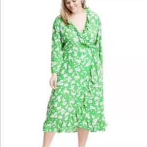 Plus size Daisy 3/4 sleeve ruffle wrap dress Rixo for target green Size 2x
